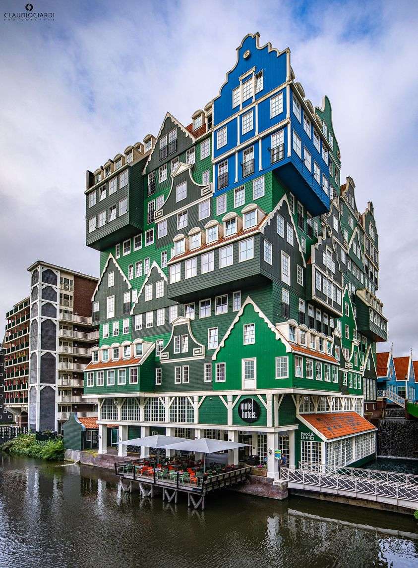 ułożone budynki w Holandii puzzle online