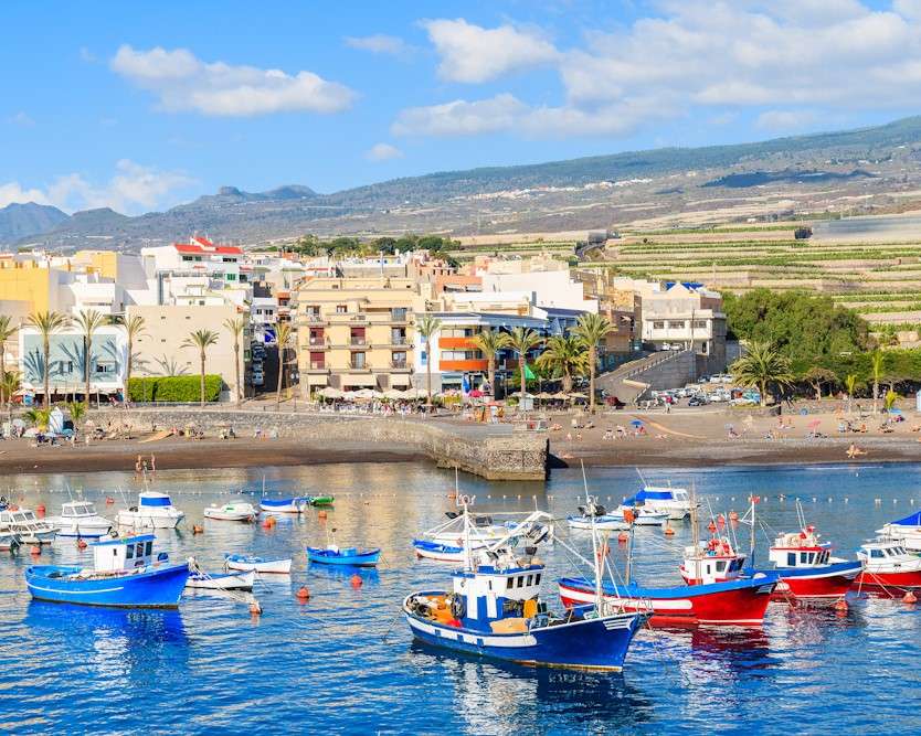 Plaża San Juan w archipelagu Wysp Kanaryjskich puzzle online