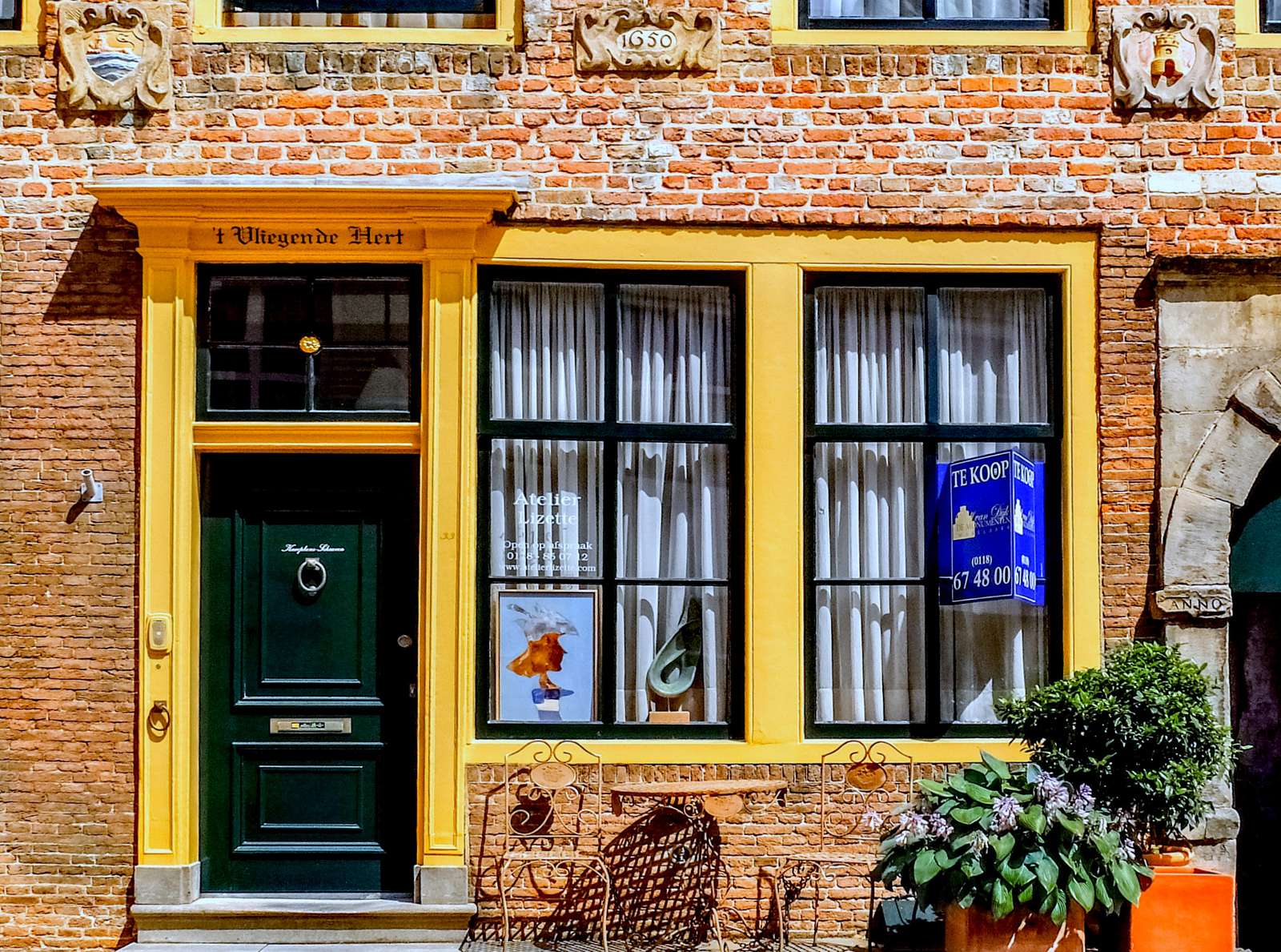 Fasada domu z XVII w. w Middelburgu (Holandia) puzzle online