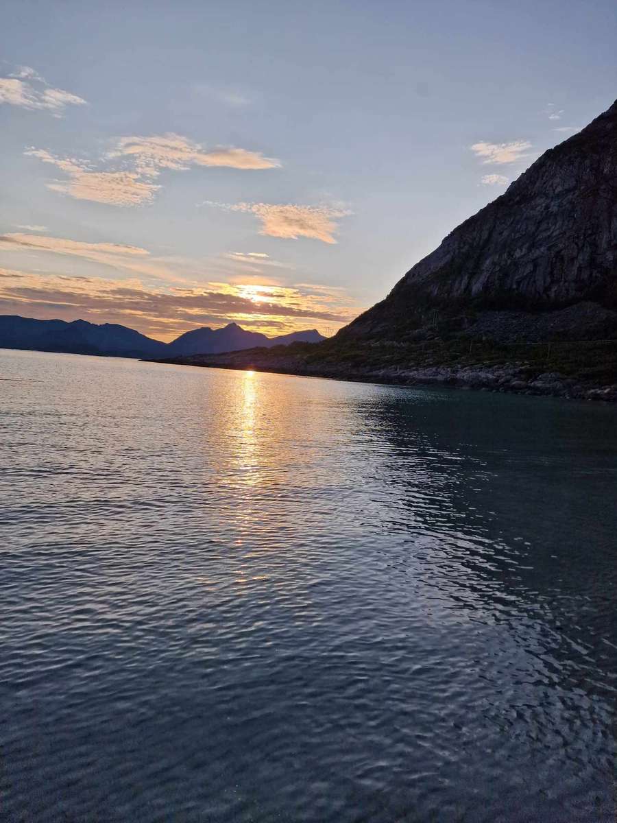 Zachód słońca plaża Rorvika Norwegia puzzle online