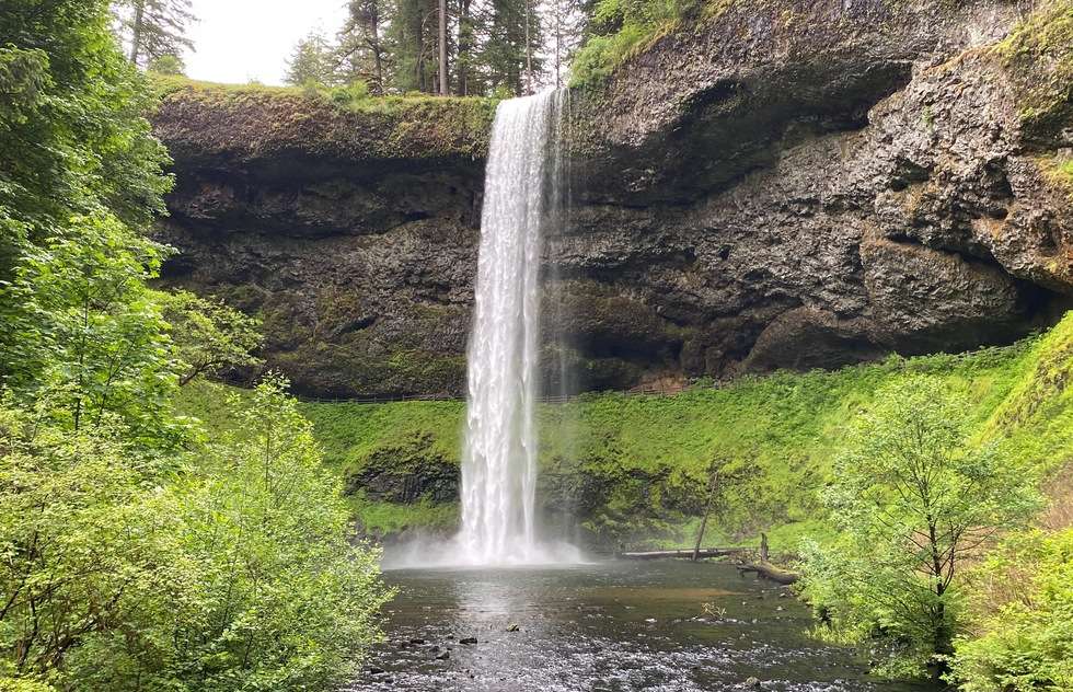 Wodospad w Oregonie, US puzzle online
