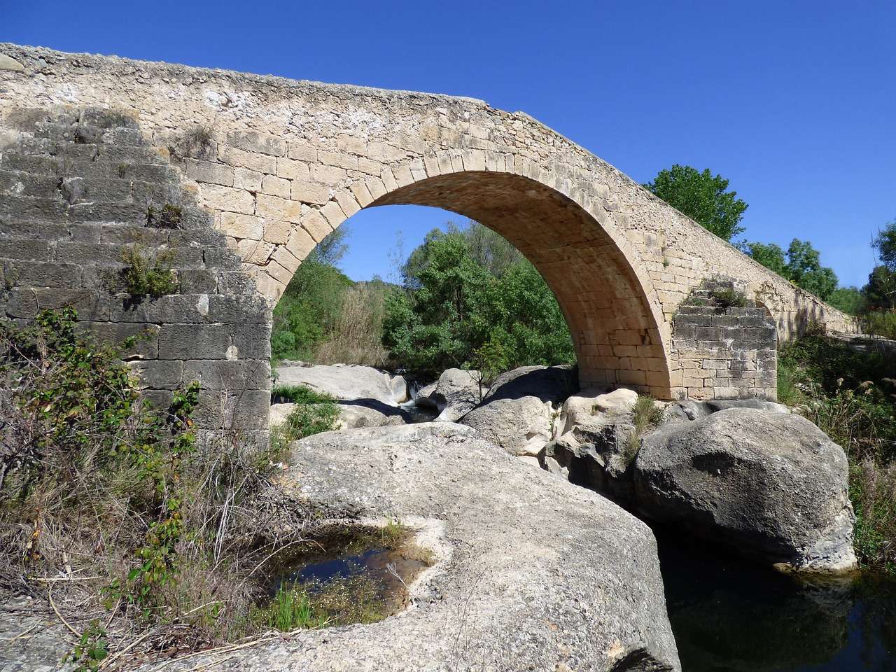 Most, średniowieczny, romański puzzle online
