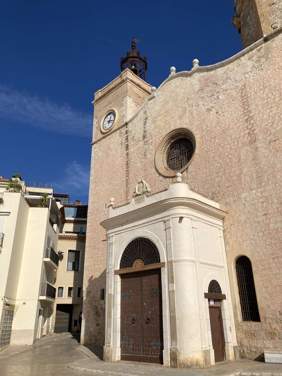 Sitges St Bartomeu i St Tecla puzzle online