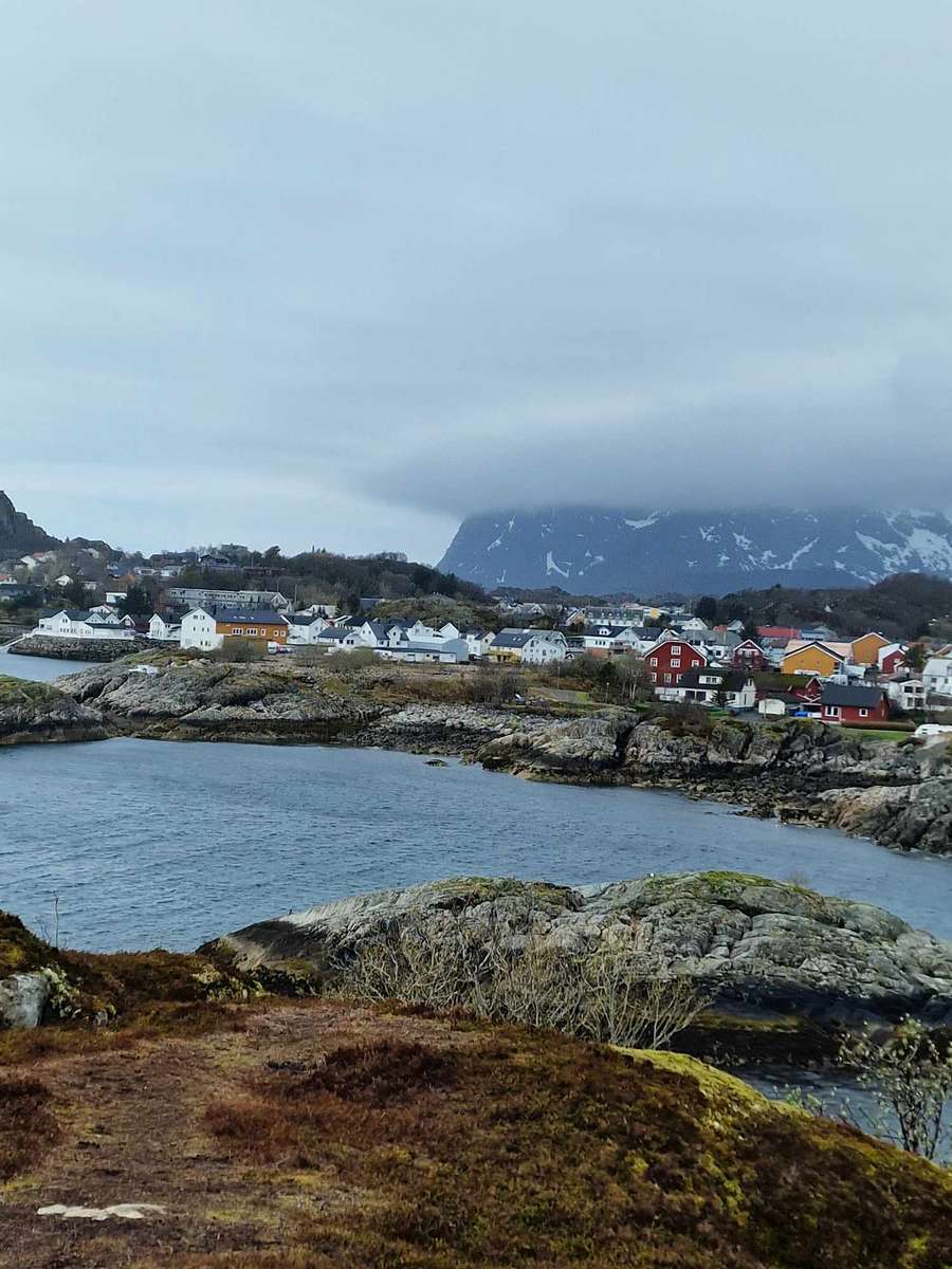 Domki nad wodą Norwegia puzzle online