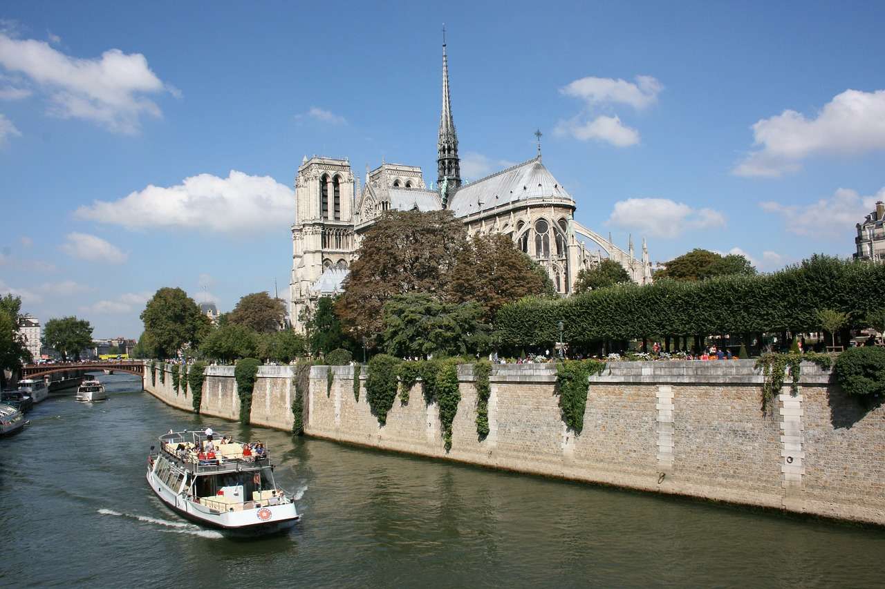 Sena, Notre-Dame puzzle online