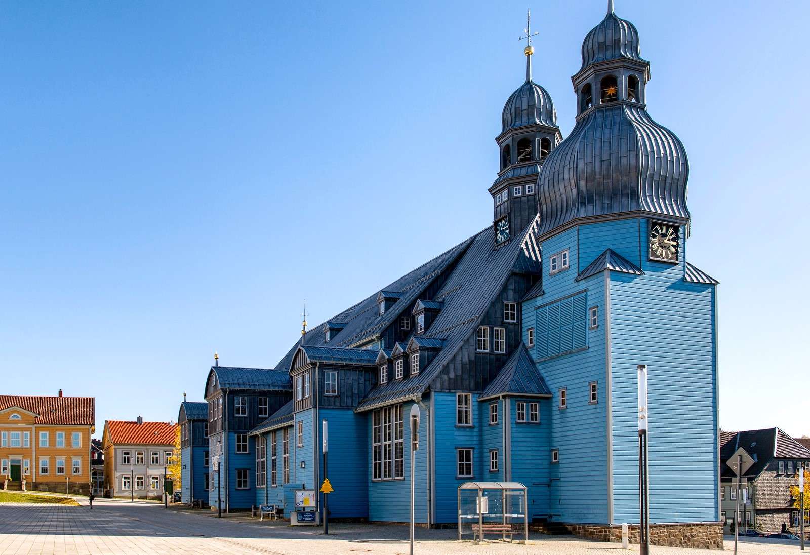 Największy drewniany kościół w Europie puzzle online