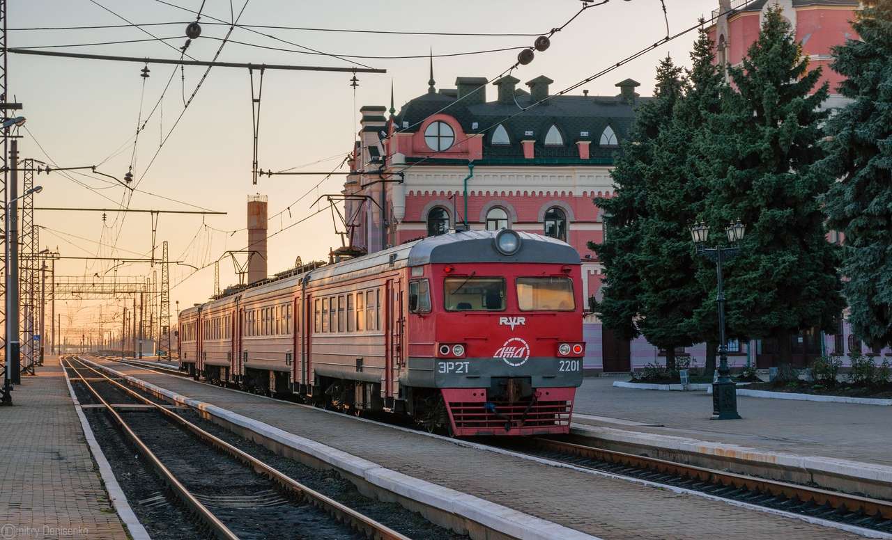 Pociąg elektryczny kolei rosyjskich puzzle online