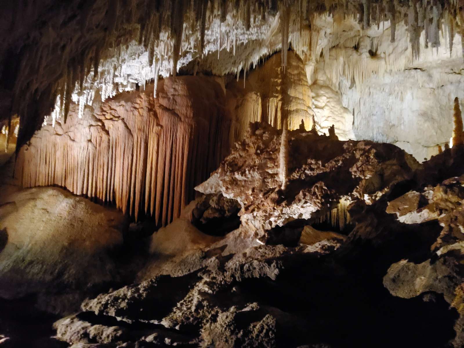 Jewel Cave, Busselton, WA puzzle online