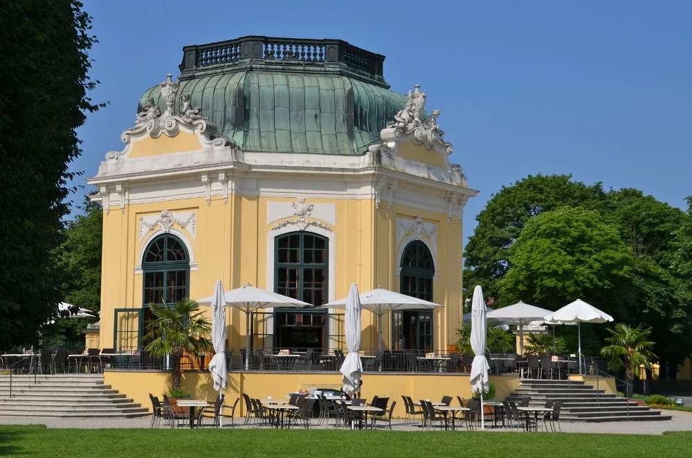 Pawilon Pałacu Wiedeńskiego w Dolnej Austrii puzzle online