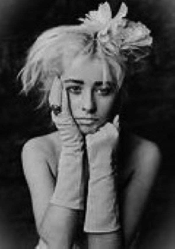 Wendy James puzzle online