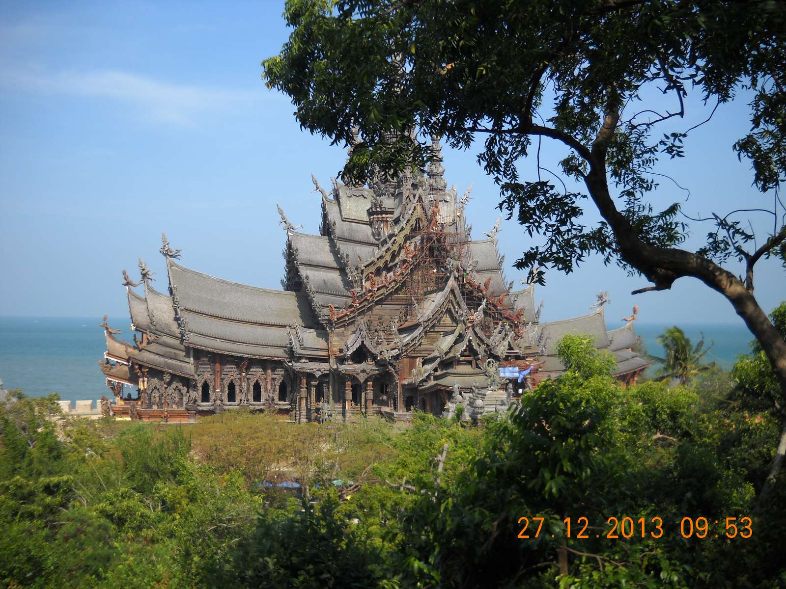 Świątynia Prawdy Tajlandia puzzle online