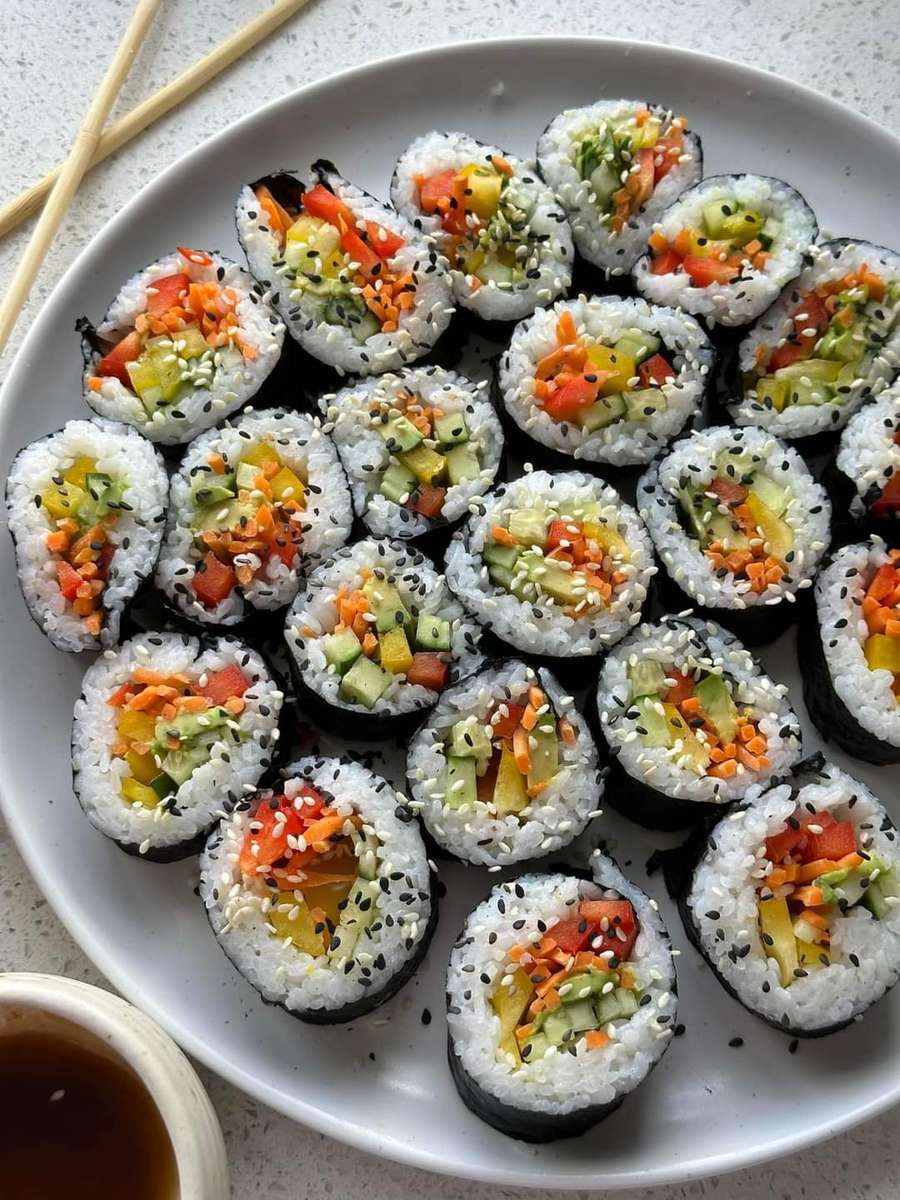 talerz kolorowego sushi puzzle online