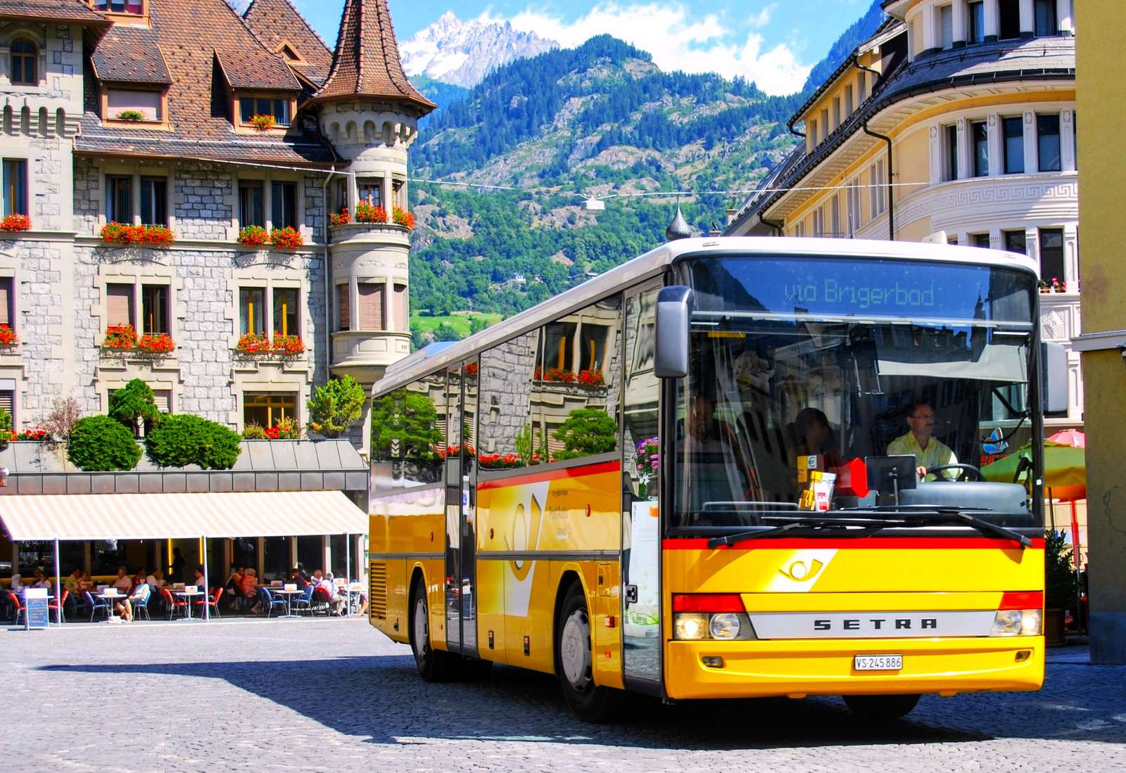 Specjalność Szwajcarii - autobus pocztowy puzzle online