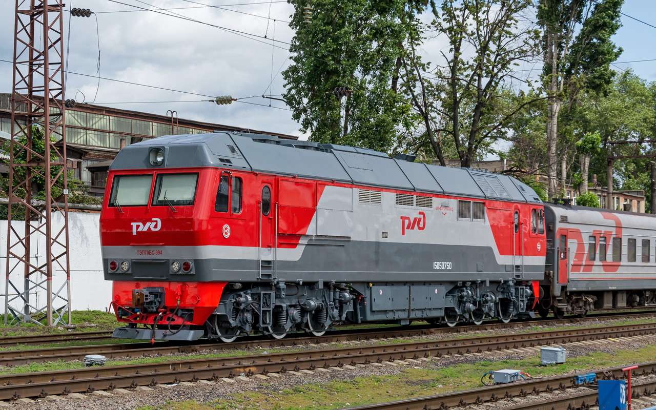lokomotywa spalinowa TEP 70 BS-094 puzzle online