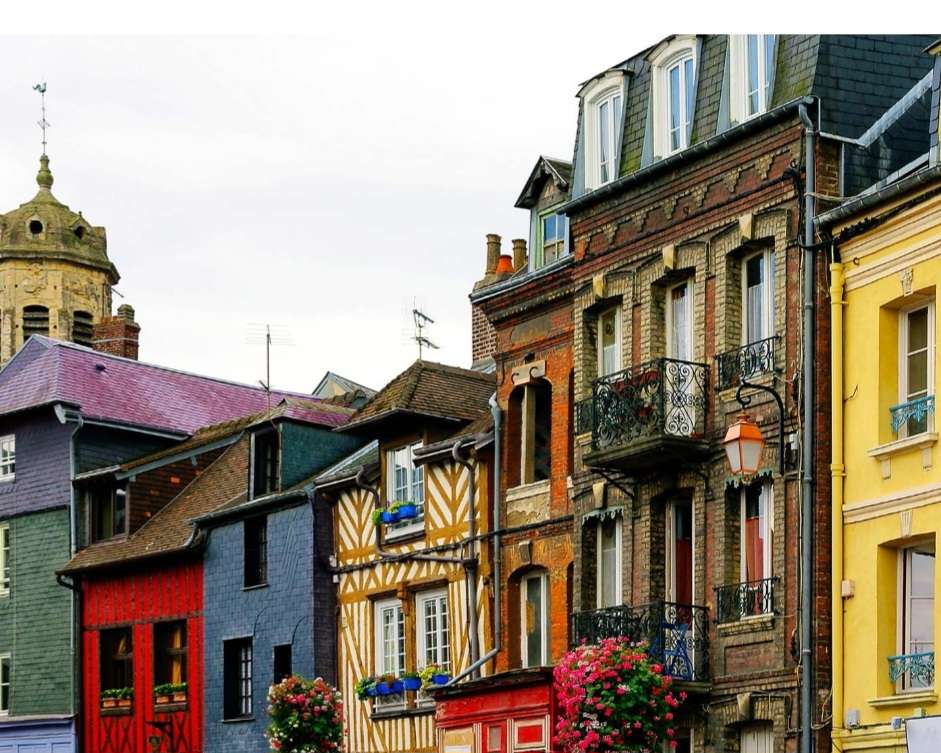 Kolorowe domy Francja puzzle online