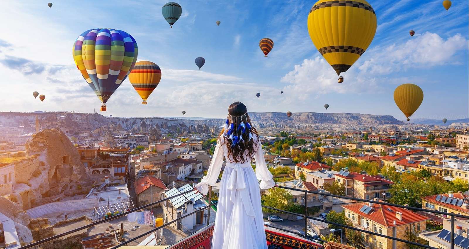 dziewczyna i balony grecja puzzle online