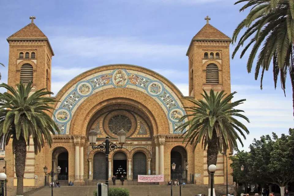 Katedra w Oran w Algierii puzzle online