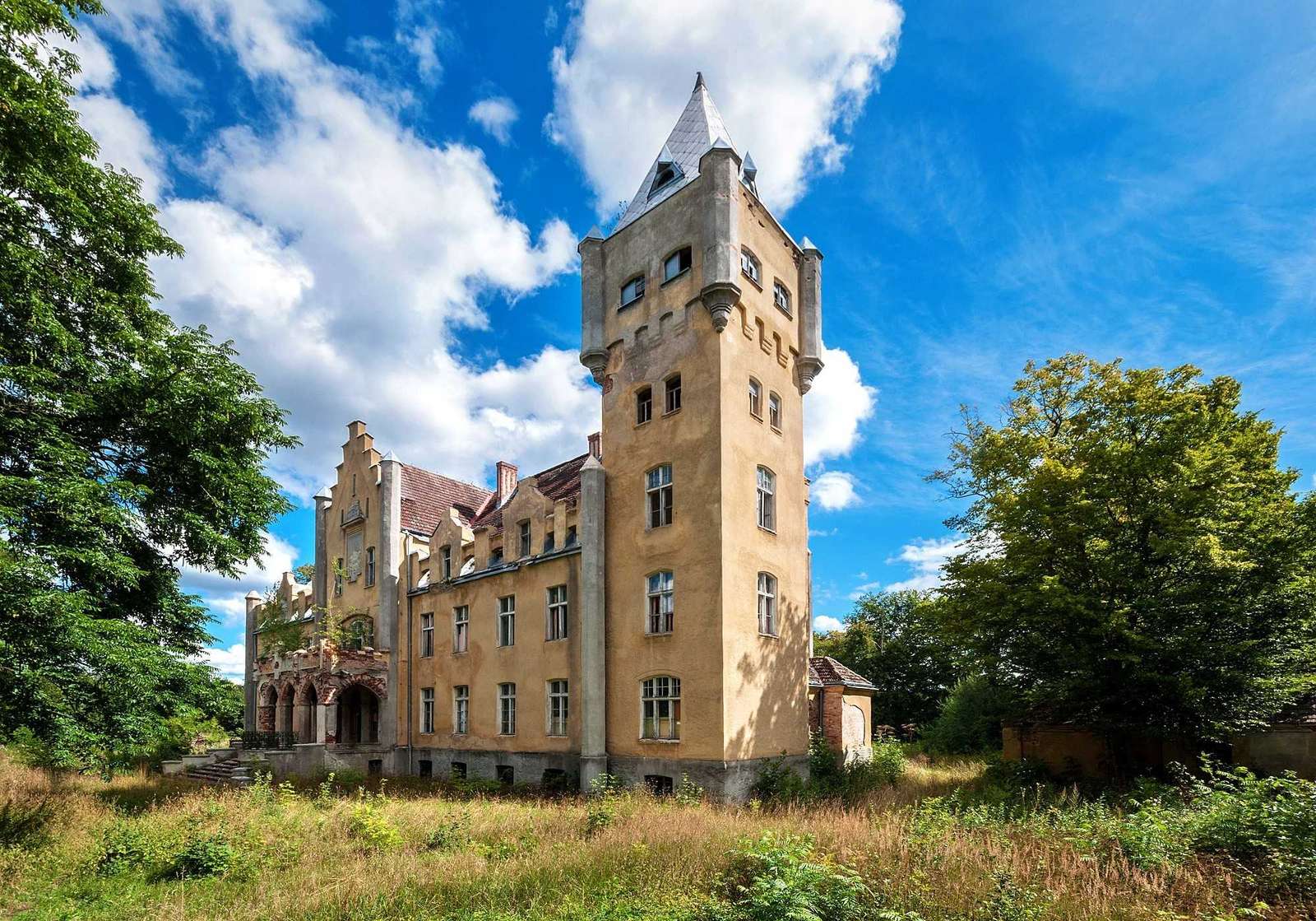 Pałac w Dobrowie puzzle online