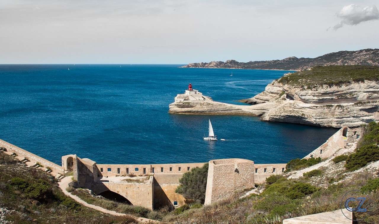 Korsyka, woda, przyroda puzzle online