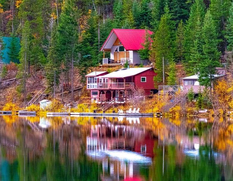 Dom przy jeziorze puzzle online