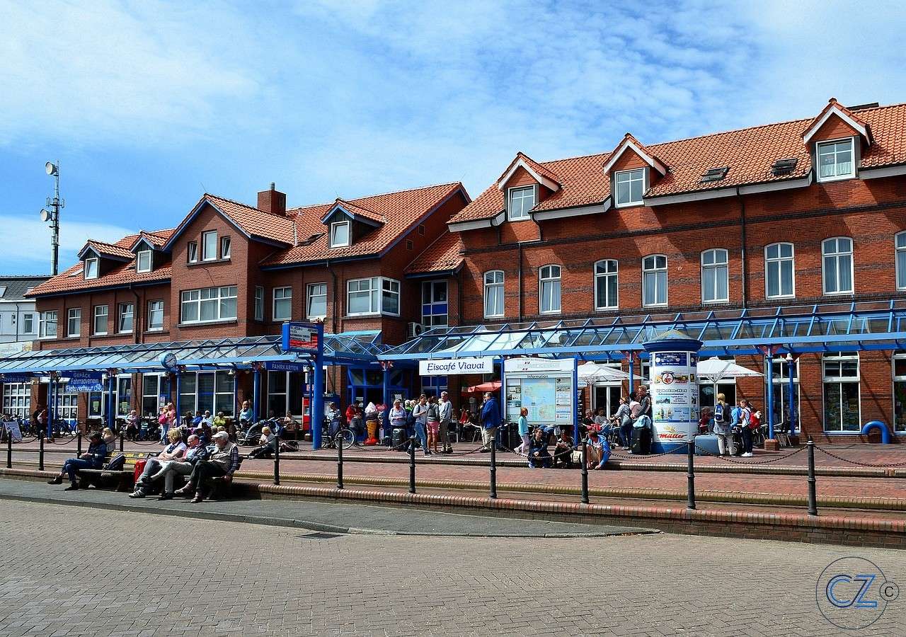 Borkum, stacja, linia kolejowa na wyspę puzzle online