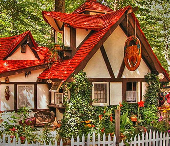 Bajkowy dom w lesie puzzle online