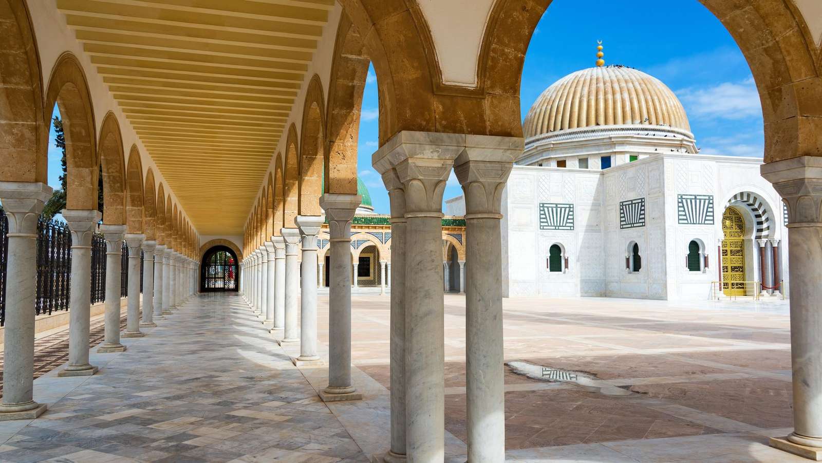 Monastir w Tunezji w Afryce puzzle online