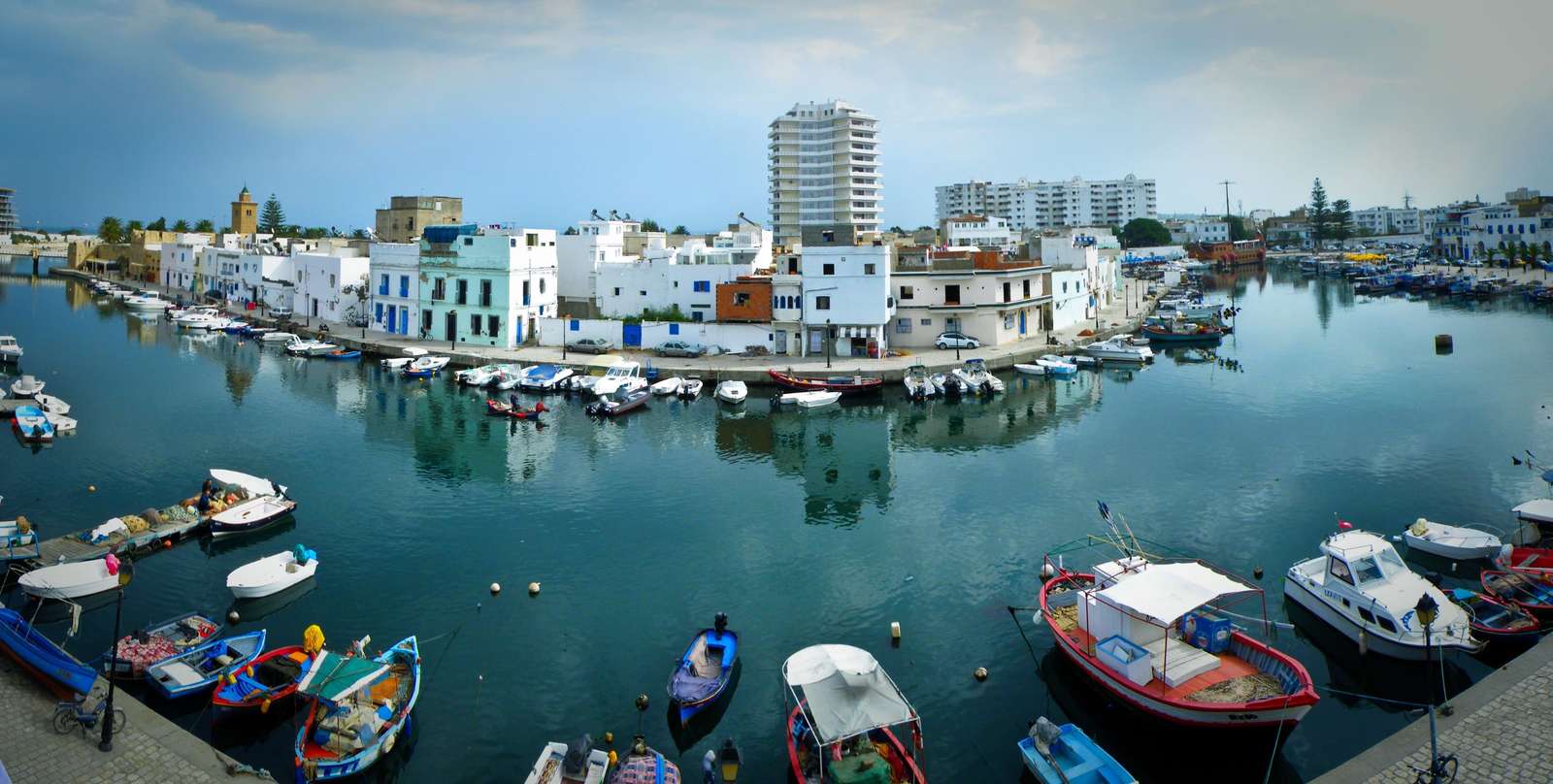 Bizerte w Tunezji w Afryce puzzle online