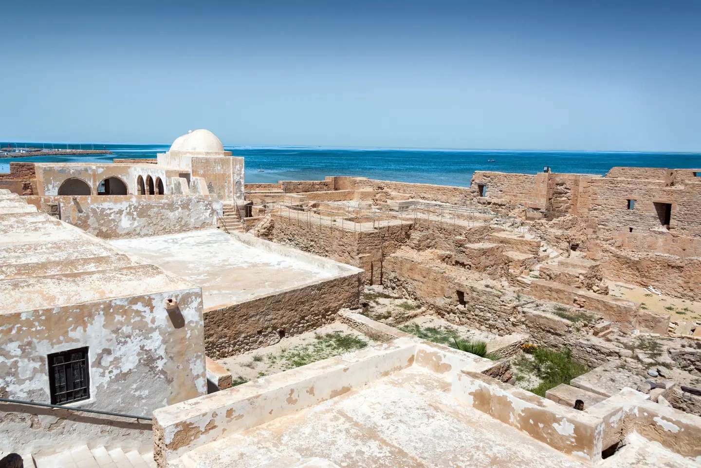 Ruiny fortu na Dżerbie w Tunezji puzzle online