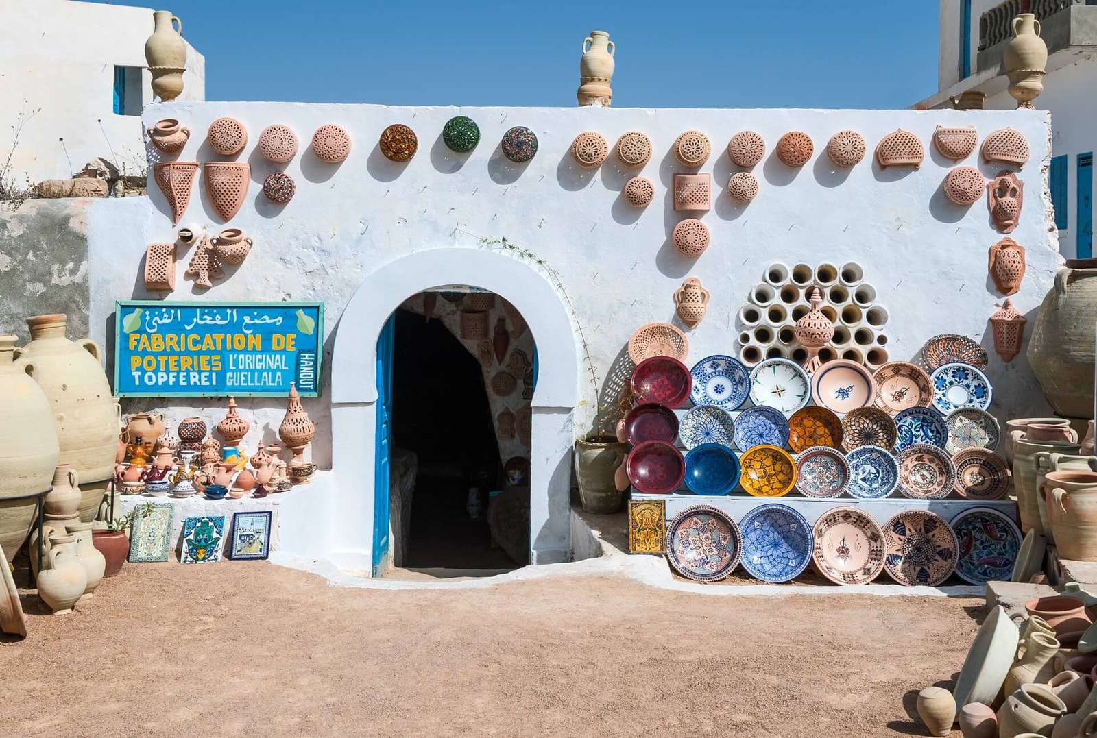 Ceramika w Dżerbie w Tunezji puzzle online