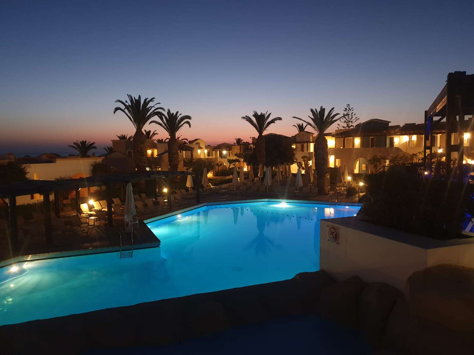 hotel na Greckiej wyspie puzzle online
