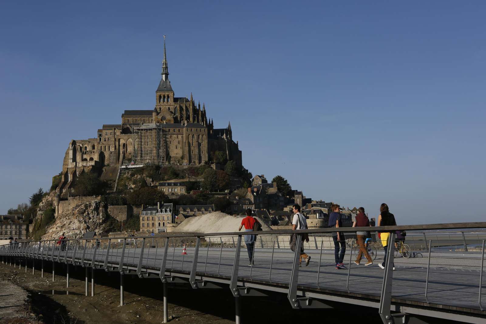 Mont Saint-Michel w Normandii puzzle online
