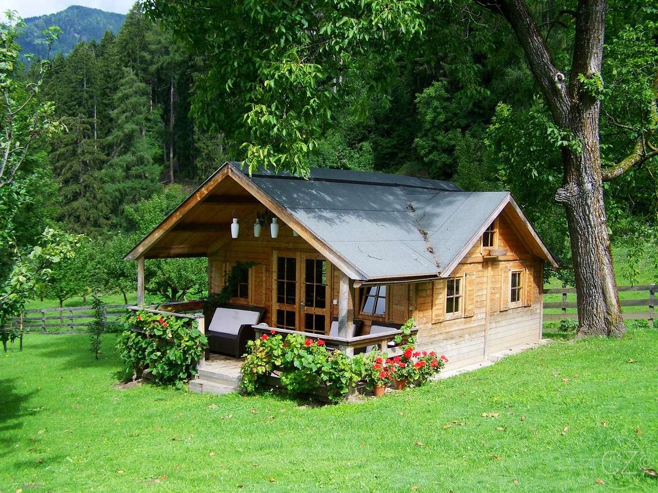 Mały drewniany dom, mały dom puzzle online