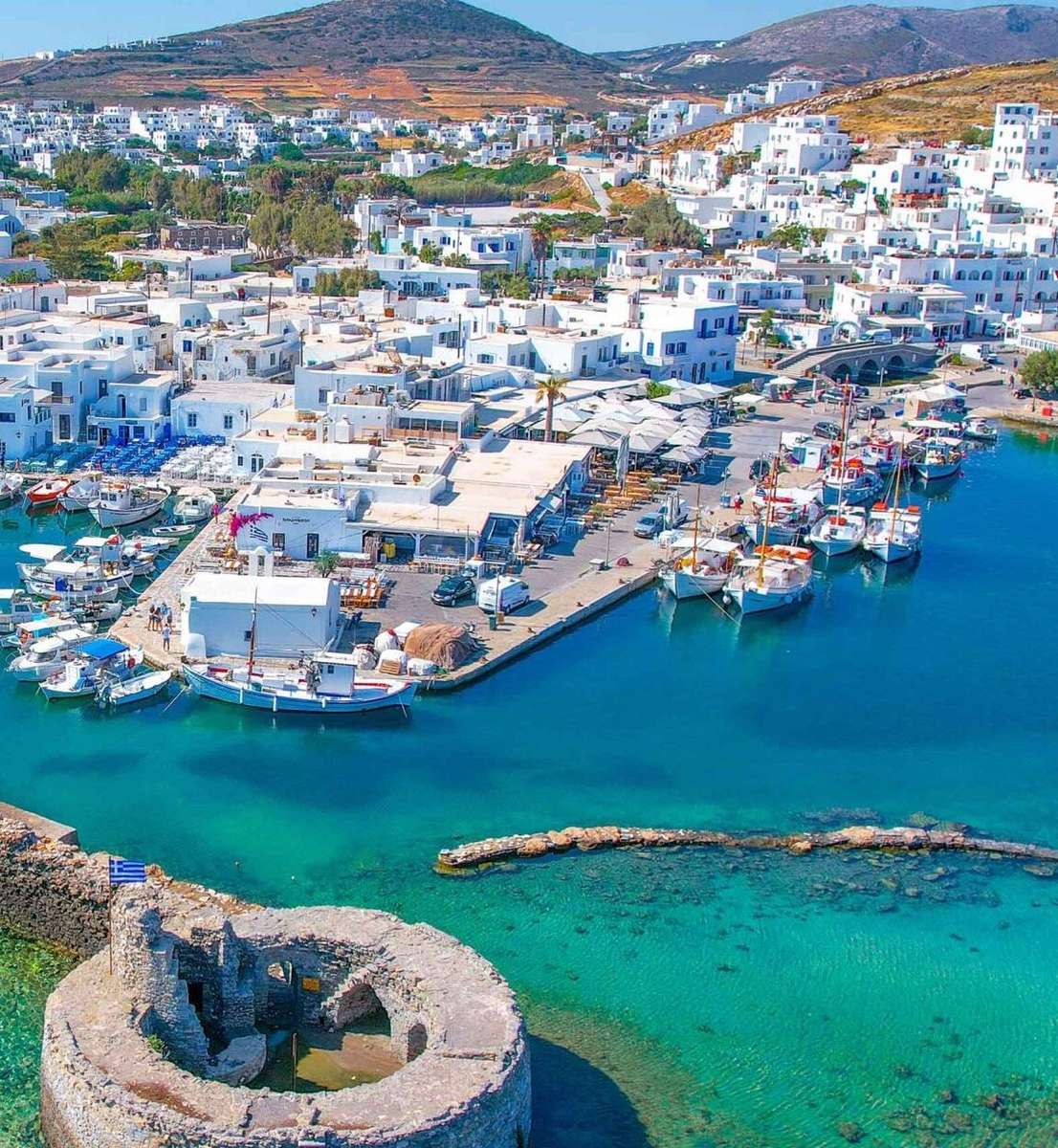 Paros – wyspa na Morzu Egejskim puzzle online