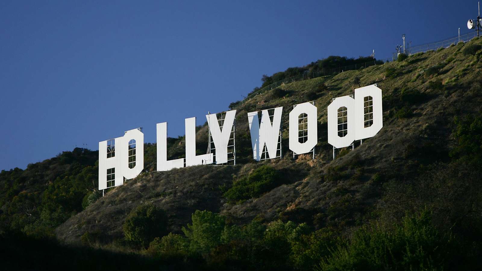 Znak Hollywoodu puzzle online