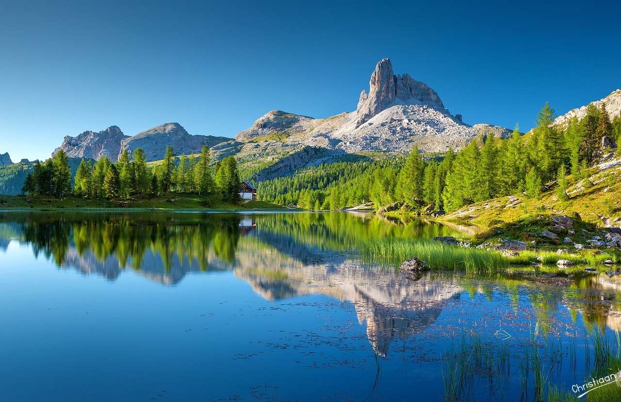 Lago federa, górskie jezioro, Dolomity puzzle online