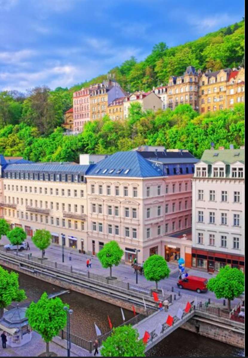 Karlovy Vary Czechy puzzle online