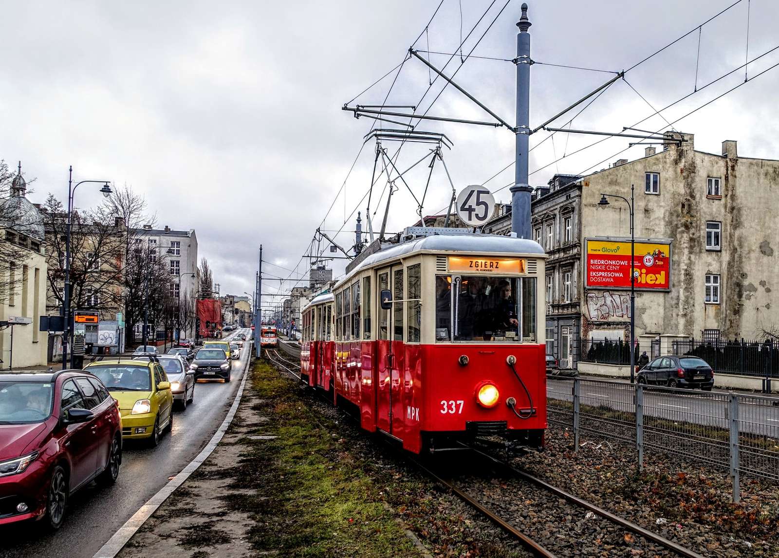 Parada starych tramwajów w Łodzi puzzle online