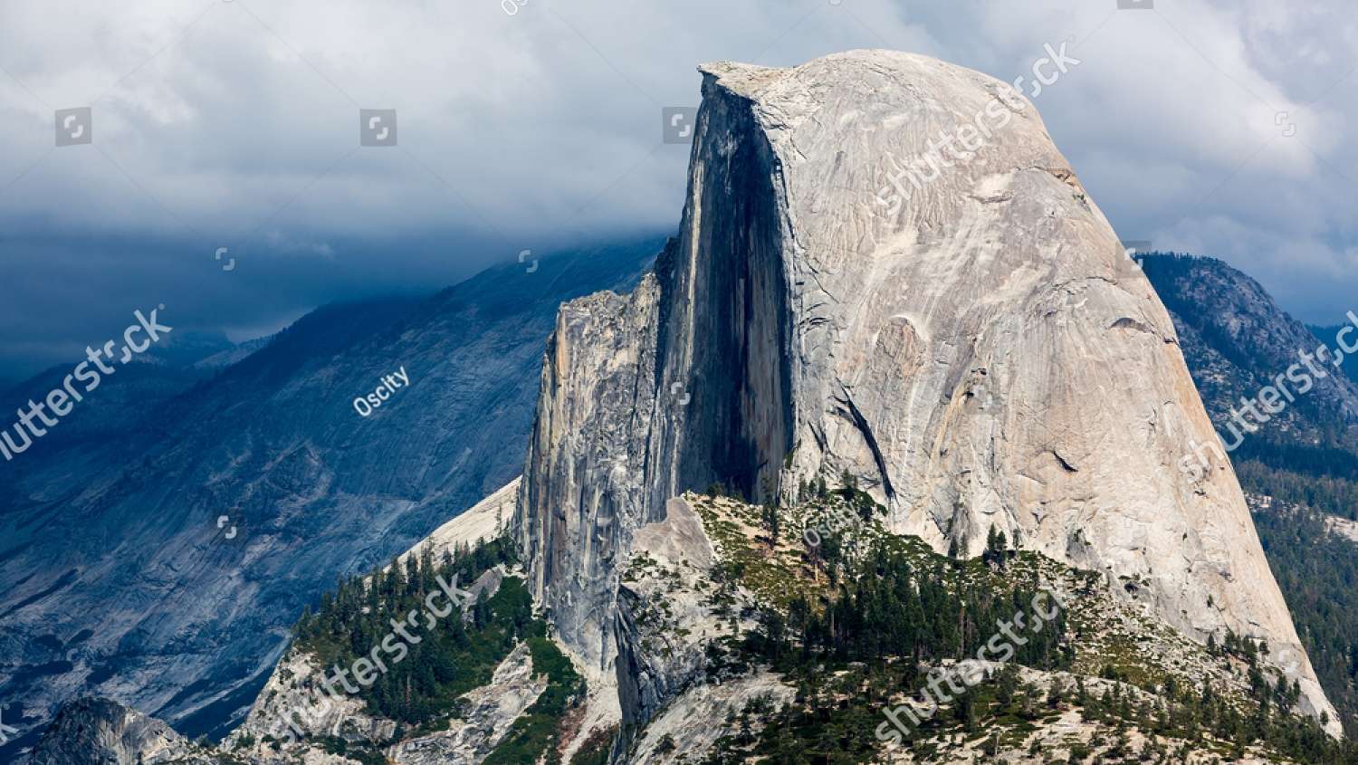 Góra Half Dome, Park Narodowy Yosemite, USA puzzle online