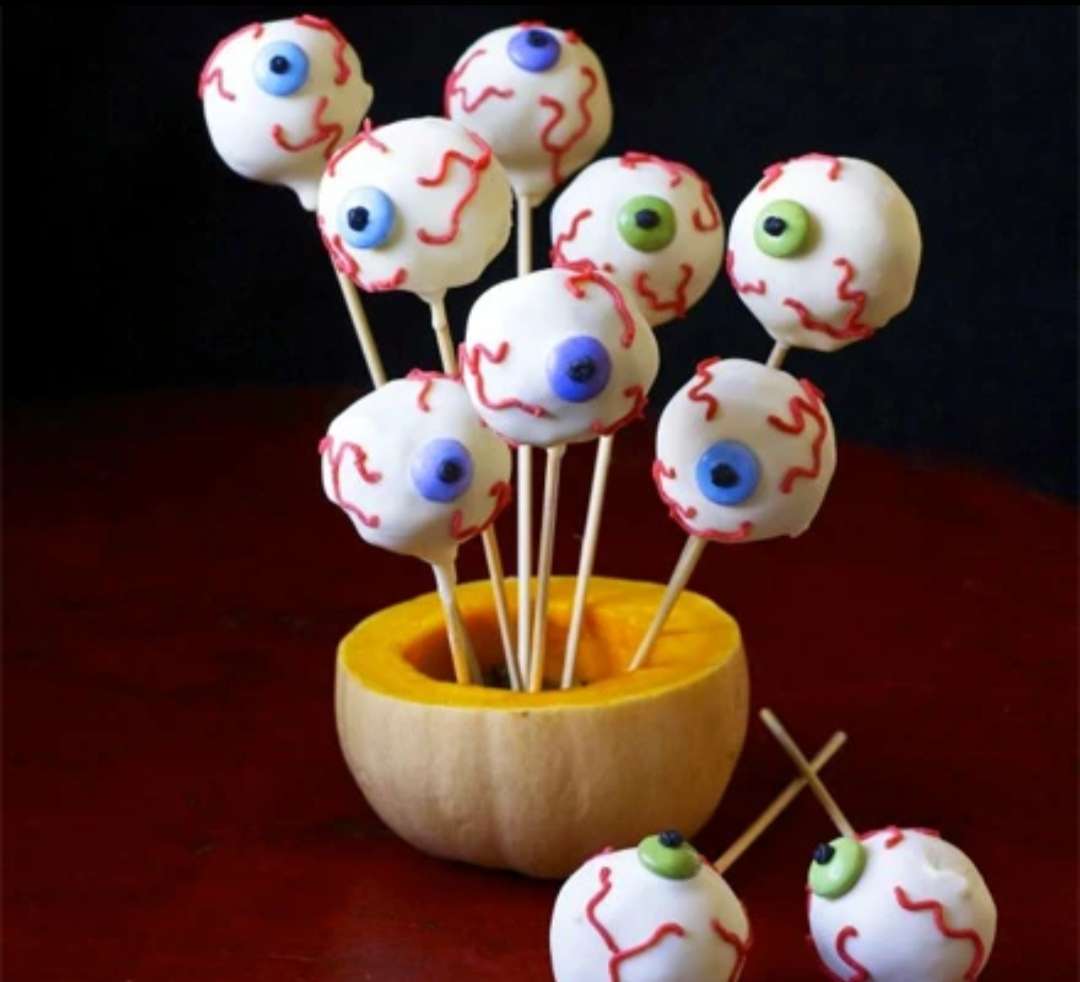 Upiorne Cake Pops z Gałkami Ocznymi puzzle online