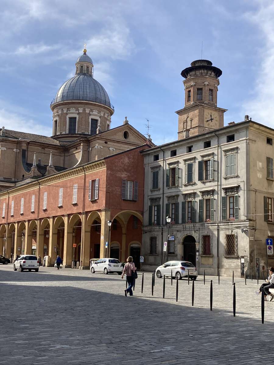 Piazza Gioberti Reggio nell’Emilia puzzle online