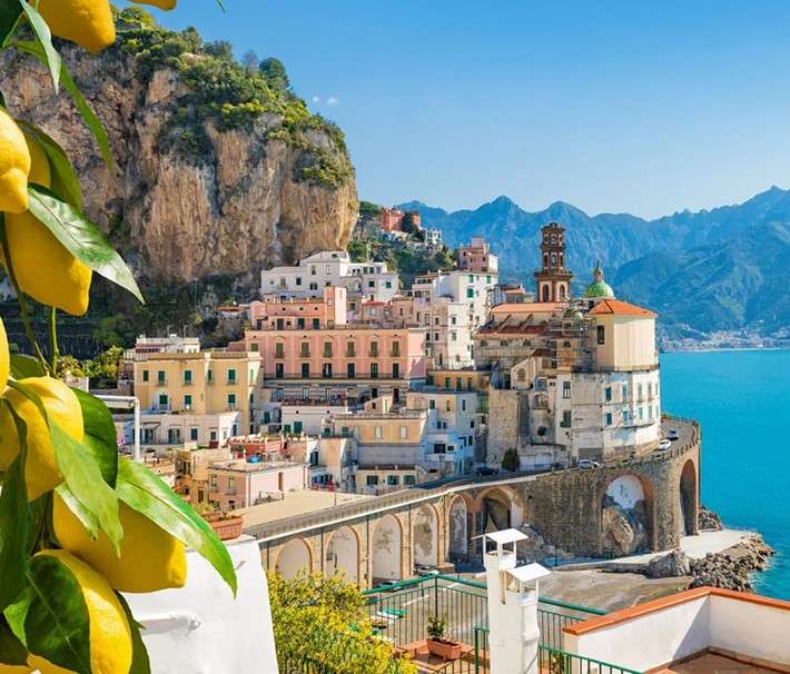 Nadmorskie miasteczko Amalfi puzzle online